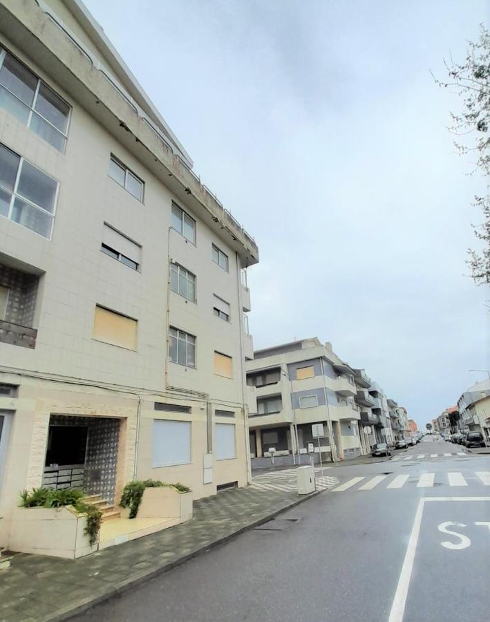 Vasco da Gama Apartamento T2 com terraço PRAIA DA BARRA Gafanha da Nazaré Extérieur photo